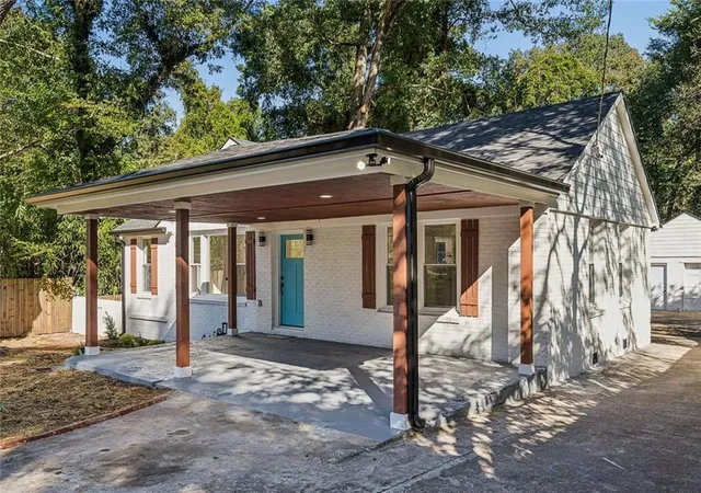 Photo 2 of Single family home for sale at 2662 Joyce Ave, Decatur, GA 30032 | MLS# 7857362 | Listing updated on 2026-10-22