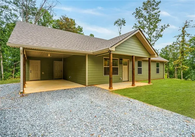 Photo 3 of Single family home for sale at 163 Tuscany Dr, Ellijay, GA 30540 | MLS# 7842244 | Listing updated on 2026-09-25