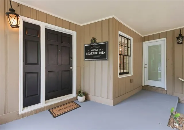 Photo 3 of Single family home for sale at 2992 Belvedere Ln, Decatur, GA 30032 | MLS# 7846869 | Listing updated on 2026-10-27
