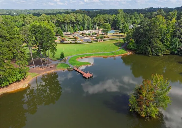 Photo 2 of Sale Pending at 419 Highlands Loop, Woodstock, GA 30188 | MLS# 7835073 | Listing updated on 2026-10-08