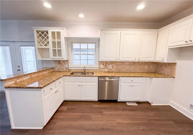 Photo 2 of Single family home for sale at 1990 Eagle Ridge Dr Sw, Conyers, GA 30094 | MLS# 7831985 | Listing updated on 2026-09-09