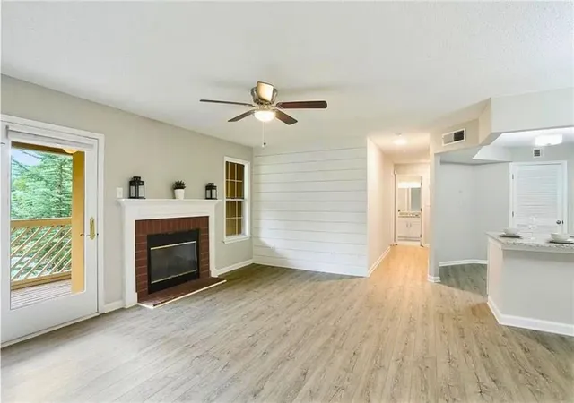 Photo 3 of Condo for sale at 694 Mcgill Pl NE, Atlanta, GA 30312 | MLS# 7800096 | Listing updated on 2026-09-14