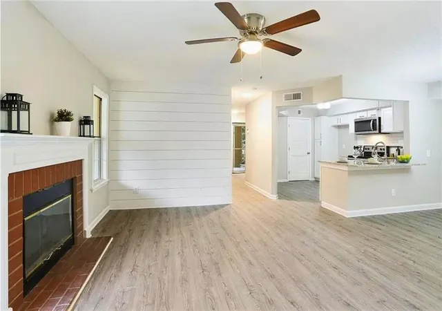 Photo 4 of Condo for sale at 694 Mcgill Pl NE, Atlanta, GA 30312 | MLS# 7800096 | Listing updated on 2026-09-14
