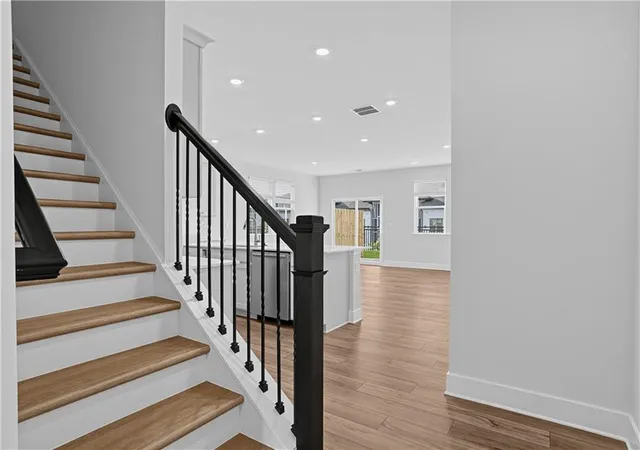 Photo 4 of Townhouse for sale at 120 Rope Ml Ct #6, Holly Springs, GA 30115 | MLS# 7856437 | Listing updated on 2026-10-21
