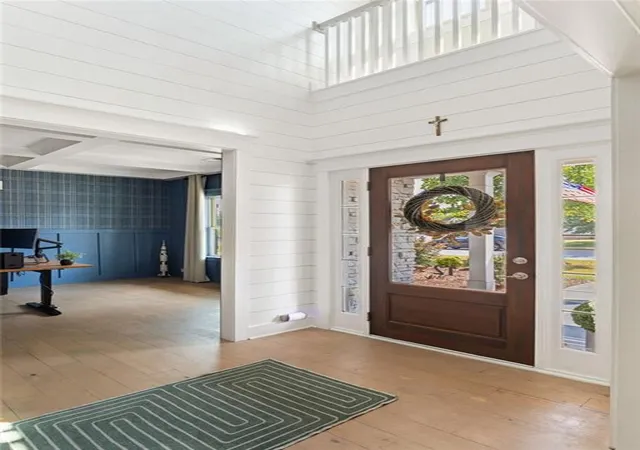 Photo 3 of Single family home for sale at 12 Creekview Dr SE, Cartersville, GA 30120 | MLS# 7832808 | Listing updated on 2026-09-11