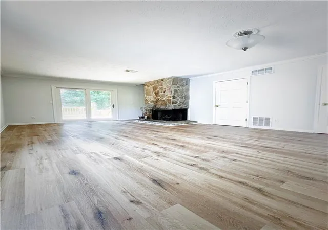 Photo 4 of Townhouse for sale at 1330 Ridgecrest Ln SE, Smyrna, GA 30080 | MLS# 7833036 | Listing updated on 2026-09-05