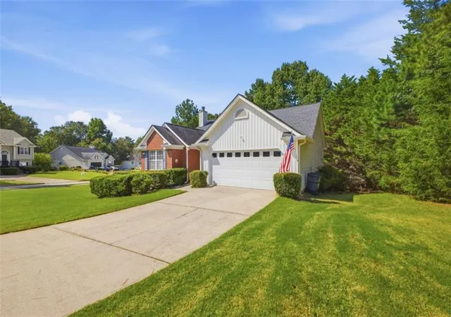 Photo 3 of Single family home for sale at 3465 Laurel Springs Cvs, Villa Rica, GA 30180 | MLS# 7839558 | Listing updated on 2026-10-09
