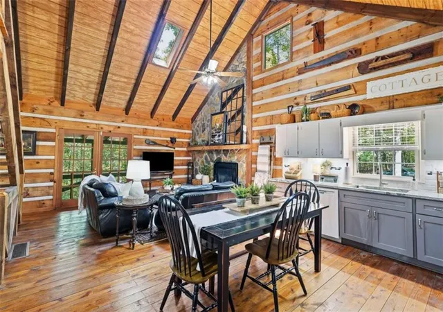Photo 4 of Single family home for sale at 46 Gooseberry Trl, Blue Ridge, GA 30513 | MLS# 7844019 | Listing updated on 2026-10-05