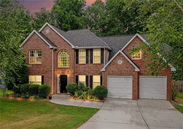 Photo 1 of Single family home for sale at 3726 Campbell Crk Cir, Snellville, GA 30039 | MLS# 7833913 | Listing updated on 2026-09-11