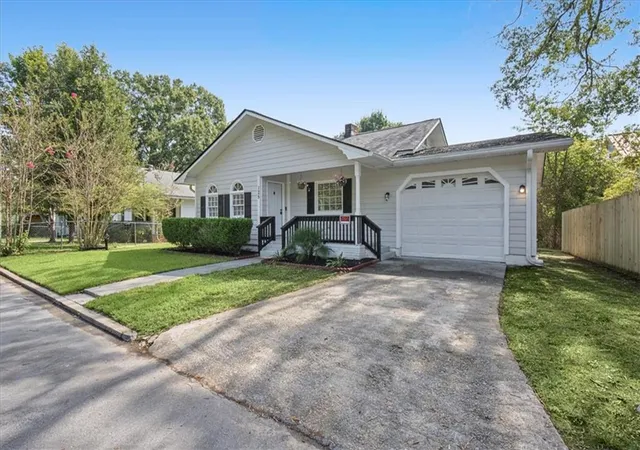 Photo 4 of Single family home for sale at 125 4th Street, Rome, GA 30161 | MLS# 7844372 | Listing updated on 2026-09-29