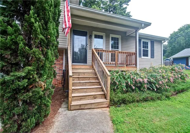 Photo 3 of Single family home for sale at 2300 Twiggs Cvs Nw, Kennesaw, GA 30152 | MLS# 7828779 | Listing updated on 2026-09-21