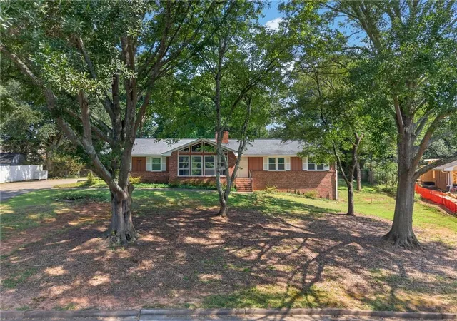 Photo 3 of Sale Pending at 90 Burnett Way, Alpharetta, GA 30009 | MLS# 7828844 | Listing updated on 2026-09-08