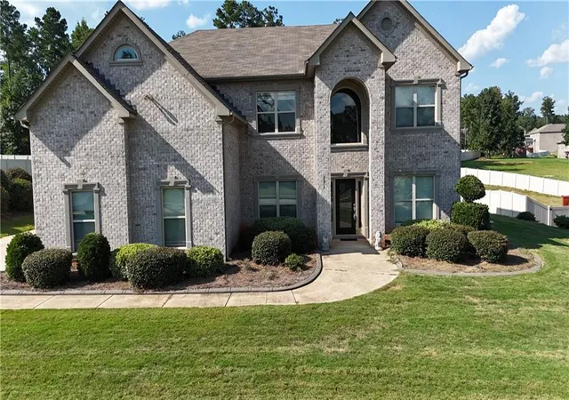 Photo 2 of Single family home for sale at 171 Barclay Dr, Mcdonough, GA 30252 | MLS# 7836363 | Listing updated on 2026-09-18