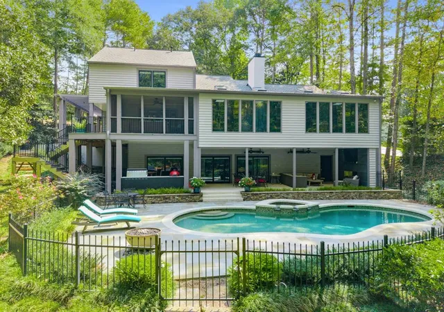 Photo 1 of Single family home for sale at 3860 Brandy Sta Ct Se, Atlanta, GA 30339 | MLS# 7834425 | Listing updated on 2026-09-15