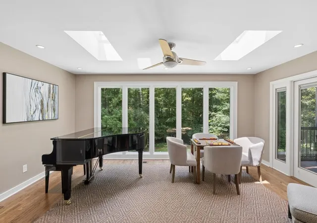 Photo 3 of Single family home for sale at 3860 Brandy Sta Ct SE, Atlanta, GA 30339 | MLS# 7834425 | Listing updated on 2026-09-15