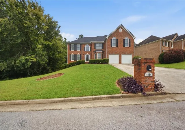 Photo 2 of Single family home for sale at 6264 Southland Ridge, Stone Mountain, GA 30087 | MLS# 7828482 | Listing updated on 2026-09-04