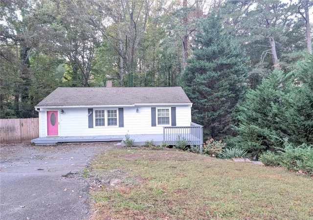 Photo 1 of Single family home for sale at 2063 White Oak Cir NW, Kennesaw, GA 30144 | MLS# 7857125 | Listing updated on 2026-10-26