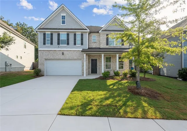Photo 4 of Sale Pending at 3742 Richmond Bnd, Lithonia, GA 30038 | MLS# 7818802 | Listing updated on 2026-10-05