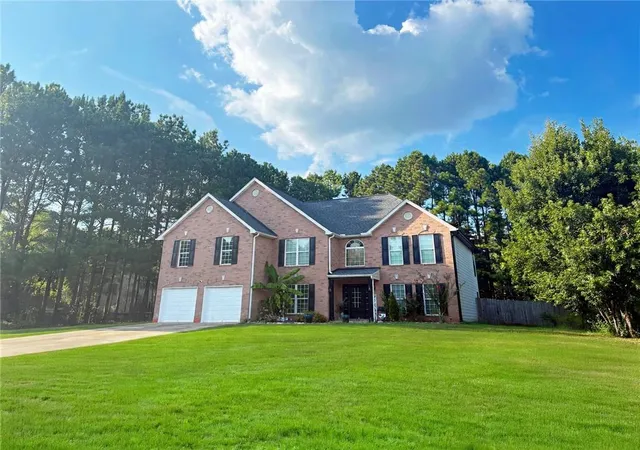 Photo 1 of Single family home for sale at 142 Hickory Crk Ln, Acworth, GA 30101 | MLS# 7841440 | Listing updated on 2026-10-19