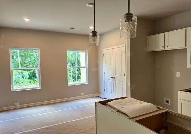 Photo 4 of Townhouse for sale at 1235 Park Ctr Cir, Austell, GA 30168 | MLS# 7792138 | Listing updated on 2026-09-11