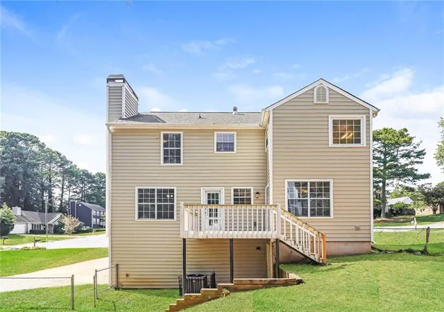 Photo 4 of Single family home for sale at 4050 Paloverde Dr NW, Kennesaw, GA 30144 | MLS# 7838611 | Listing updated on 2026-10-31