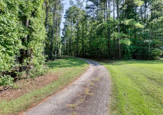 Photo 2 of Single family home for sale at 4370 Cole Rd, Villa Rica, GA 30180 | MLS# 7833727 | Listing updated on 2026-09-11