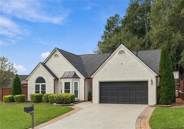 Photo 2 of Sale Pending at 3535 Ennfield Ln, Duluth, GA 30096 | MLS# 7839557 | Listing updated on 2026-09-22