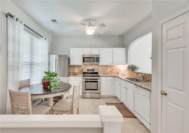 Photo 3 of Condo for sale at 13101 Region Tr, Alpharetta, GA 30004 | MLS# 7830829 | Listing updated on 2026-09-13