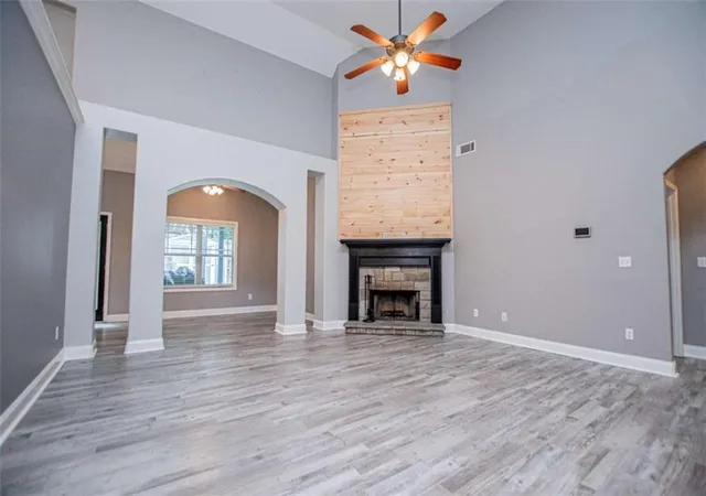Photo 4 of Single family home for sale at 320 Daffodil Dr, Temple, GA 30179 | MLS# 7830792 | Listing updated on 2026-09-02