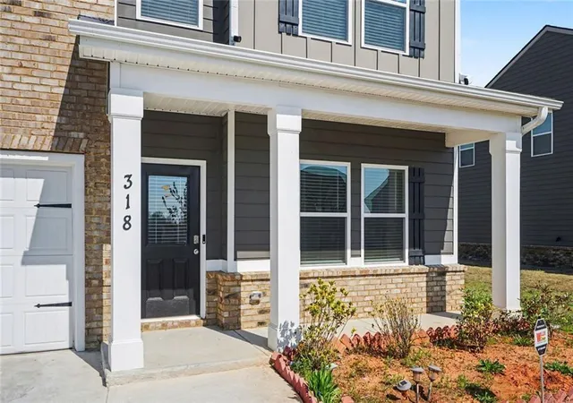 Photo 3 of Single family home for sale at 318 W Sandy Crk Dr, Covington, GA 30014 | MLS# 7740993 | Listing updated on 2026-09-22