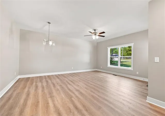 Photo 4 of Single family home for sale at 505 Burnett Fry Rd, Rome, GA 30165 | MLS# 7833767 | Listing updated on 2026-09-07