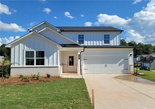 Photo 1 of Sale Pending at 16 Sanborne View Dr, Jefferson, GA 30549 | MLS# 7830819 | Listing updated on 2026-10-07