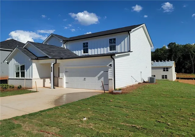 Photo 2 of Sale Pending at 16 Sanborne View Dr, Jefferson, GA 30549 | MLS# 7830819 | Listing updated on 2026-10-07