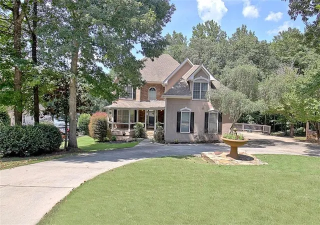 Photo 1 of Single family home for sale at 1020 Patina Pt, Peachtree City, GA 30269 | MLS# 7831637 | Listing updated on 2026-09-03