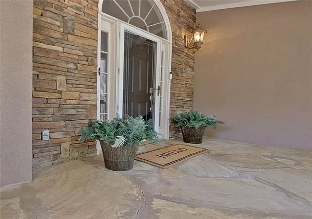 Photo 2 of Single family home for sale at 1020 Patina Pt, Peachtree City, GA 30269 | MLS# 7831637 | Listing updated on 2026-09-03