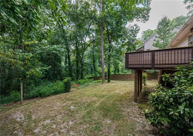 Photo 3 of Single family home for sale at 1515 Gaylor Dr SE, Smyrna, GA 30082 | MLS# 7831391 | Listing updated on 2026-09-14