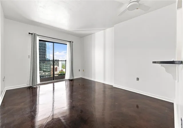 Photo 3 of Sale Pending at 1280 W Peachtree St NW #3001, Atlanta, GA 30309 | MLS# 7831371 | Listing updated on 2026-10-24