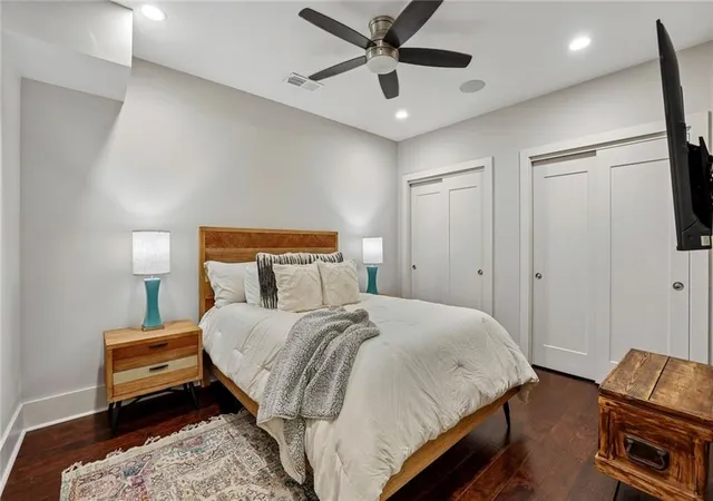Listing Photo 4 - Condo for sale in building located at 307 Canton Wy, Roswell, GA 30075