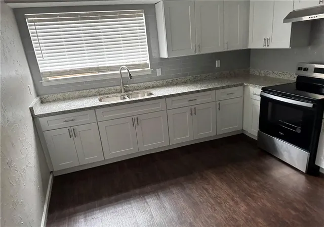 Photo 3 of Sale Pending at 8586 Creekwood Way, Jonesboro, GA 30238 | MLS# 7842228 | Listing updated on 2026-10-28