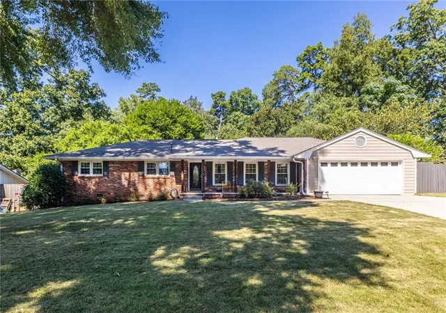 Photo 1 of Single family home for sale at 1918 Hebron Hills Dr, Tucker, GA 30084 | MLS# 7835891 | Listing updated on 2026-10-07