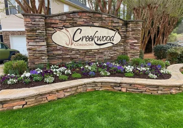 Photo 3 of Townhouse for sale at 102 Creekwood Dr, Woodstock, GA 30188 | MLS# 7819189 | Listing updated on 2026-09-19