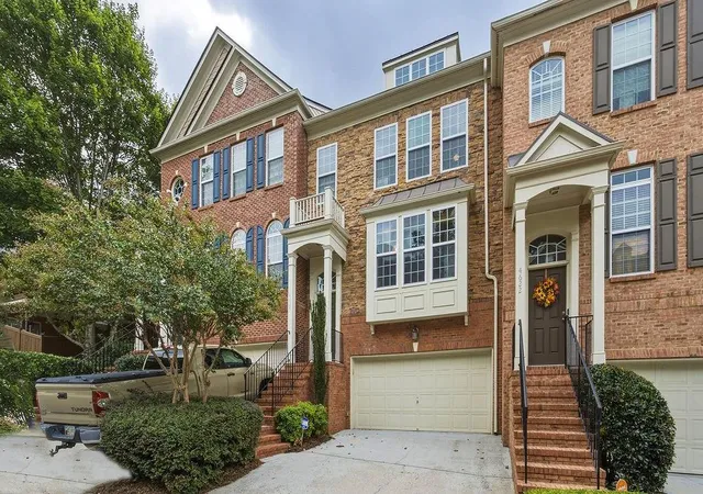 Photo 1 of Townhouse for sale at 4624 Wehunt Cmns Dr Se #9, Smyrna, GA 30082 | MLS# 7844005 | Listing updated on 2026-10-01