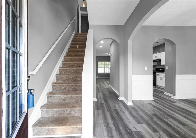 Photo 2 of Townhouse for sale at 6156 Shls Loop, Union City, GA 30291 | MLS# 7832255 | Listing updated on 2026-09-08