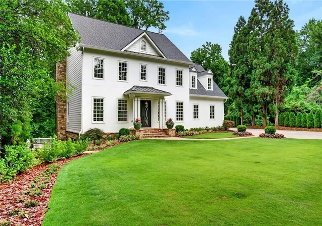 Photo 1 of Single family home for sale at 670 Mount Paran Rd, Sandy Springs, GA 30327 | MLS# 7832778 | Listing updated on 2026-09-12