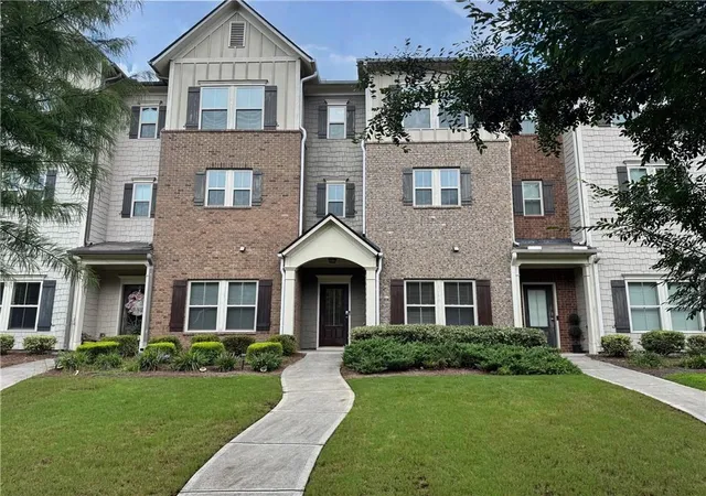 Photo 1 of Townhouse for sale at 6027 Landers Loop, Fairburn, GA 30213 | MLS# 7818142 | Listing updated on 2026-09-11