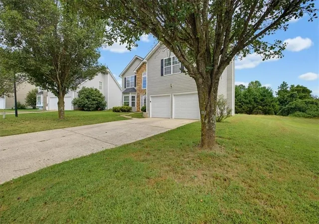 Photo 2 of Single family home for sale at 1017 Balsam Wood Trl, Villa Rica, GA 30180 | MLS# 7834694 | Listing updated on 2026-09-12