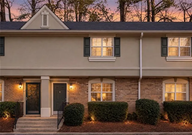 Condo for sale at 6900 Roswell Rd #L4, Sandy Springs, GA 30328 | MLS# 7832588