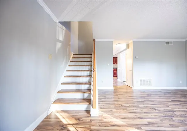Photo 3 of Condo for sale at 6900 Roswell Rd #L4, Sandy Springs, GA 30328 | MLS# 7832588 | Listing updated on 2026-09-12