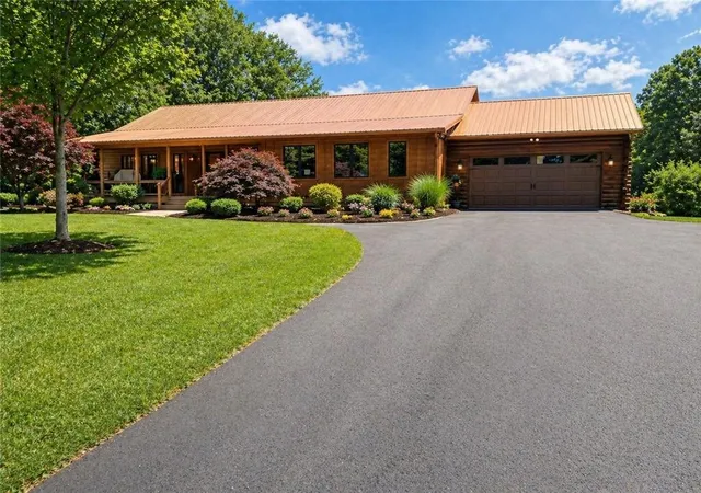 Photo 1 of Single family home for sale at 9657 Kelly Brg Rd, Dawsonville, GA 30534 | MLS# 7760811 | Listing updated on 2026-10-07