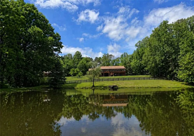 Photo 3 of Single family home for sale at 9657 Kelly Brg Rd, Dawsonville, GA 30534 | MLS# 7760811 | Listing updated on 2026-10-07